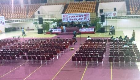 Menyambut Kedatangan Presiden Jokowi Natal Bersama di Negeri Papua